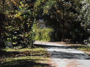 556 Bluff Rd, Apalachicola, FL 32320