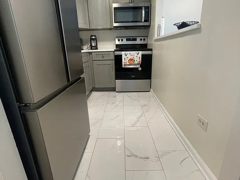 480 N McClurg Ct #912 — Photo 3