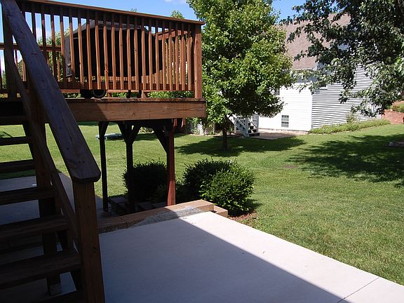 2nd image of 1707 McKay Ct