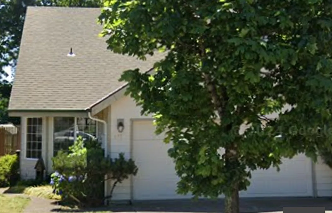 3 bed, 2.5 bath, 1911 sqft, $2,450 — Photo 1