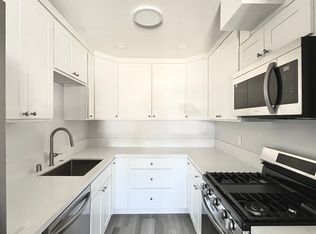 333 Lansing Cir #B, Escondido, CA 92025