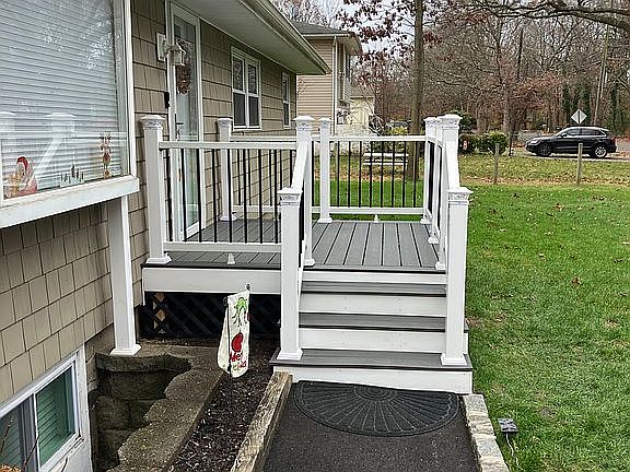 2nd image of 249 Oak St