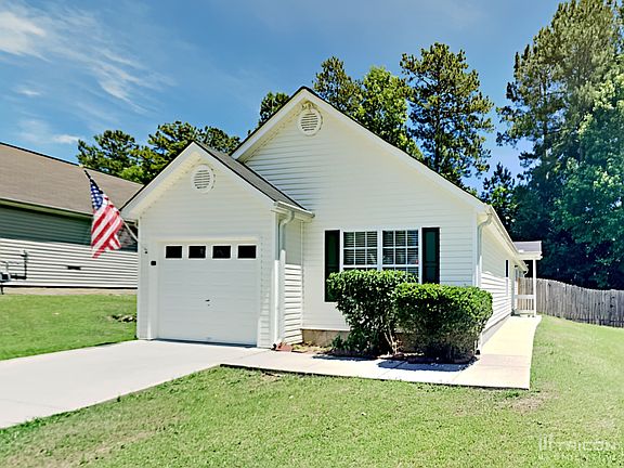 2nd image of 1382 Danby Ct