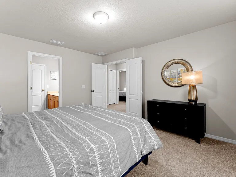 2173 Harrison St — Photo 9