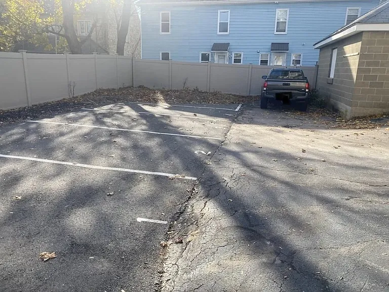Florence St — Photo 4
