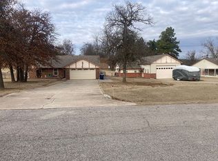 301 Pinetree Rd, Choctaw, OK 73020