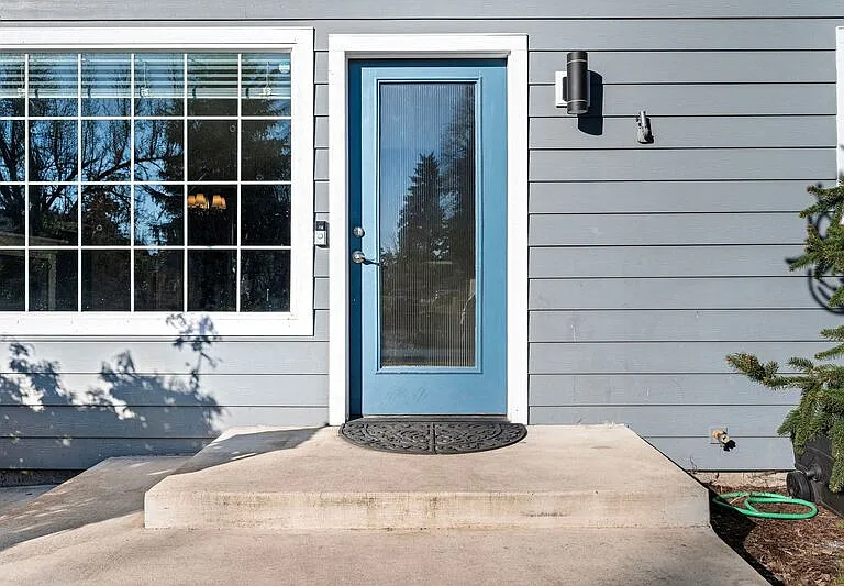 2577 Elysium Ave — Photo 6