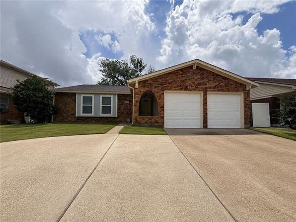 805 Terry Pkwy