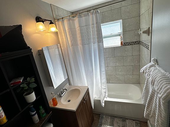 3rd image of 3811 W Wyoming Ave