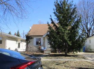 3953 Detroit St, Dearborn Heights, MI 48125