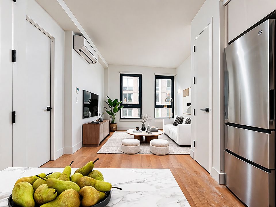 1st image of 130 Hope St #620N