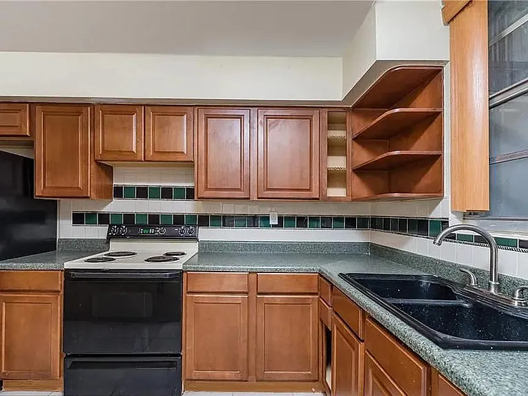 6117 SW 69th St #44 — Photo 9