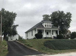 827 Kochs Ln, Quincy, IL 62305