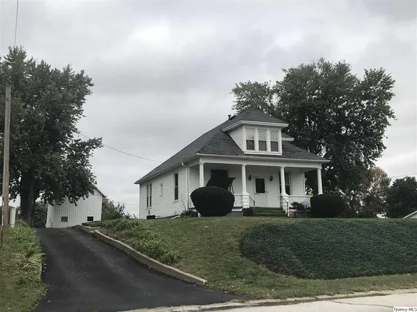 827 Kochs Ln, Quincy, IL 62305