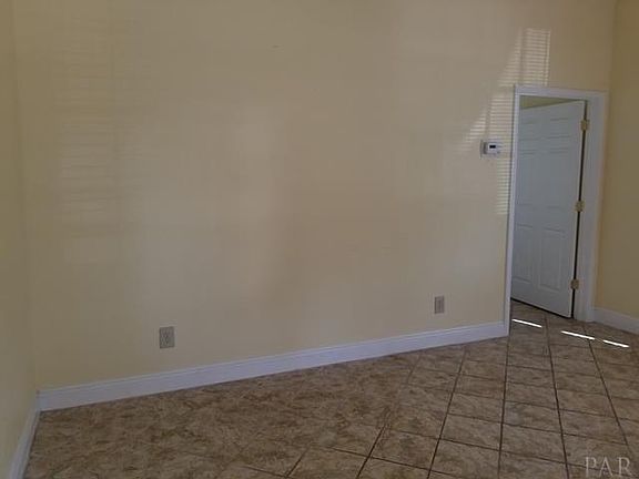 2nd image of 408 N Alcaniz St