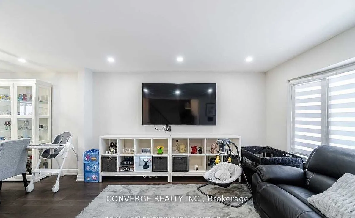 3 bed, $2,900 — Photo 4