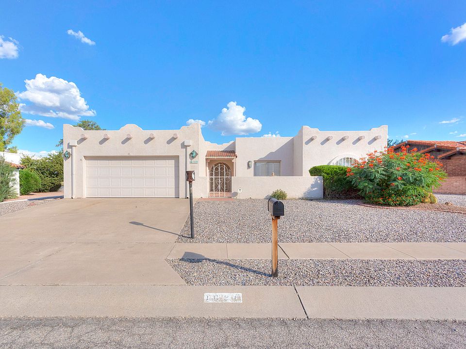 1st image of 1020 N Paseo De Golf