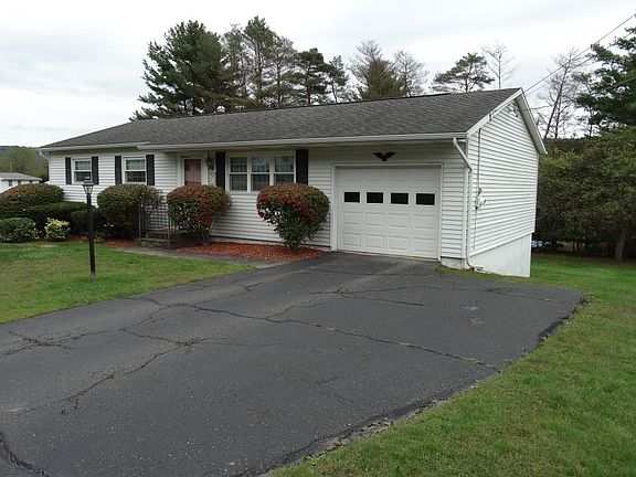 5th image of 455 Leon Dr