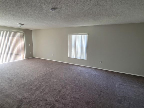 2nd image of 1800 Oak Vista Ter