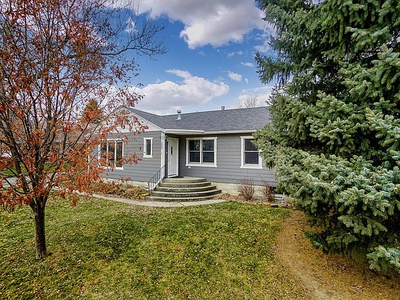 2nd image of 2039 Pryor Ln