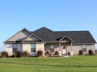 949 Angus Trl, Angleton, TX 77515