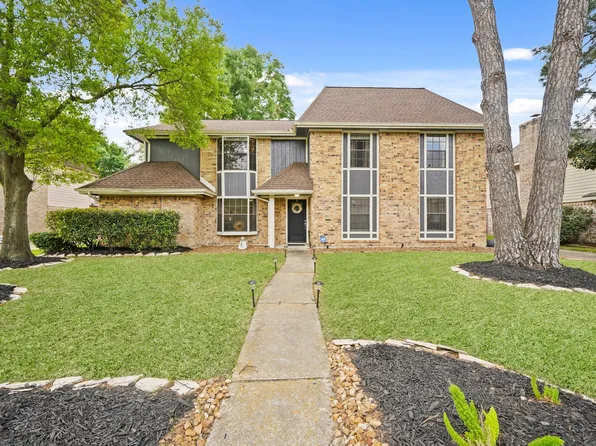 15831 Ridge Park Dr, Houston, TX 77095