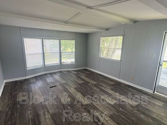 3rd image of 127 W Strider St