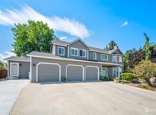 1911 Leavenworth Pl, Wenatchee, WA 98801