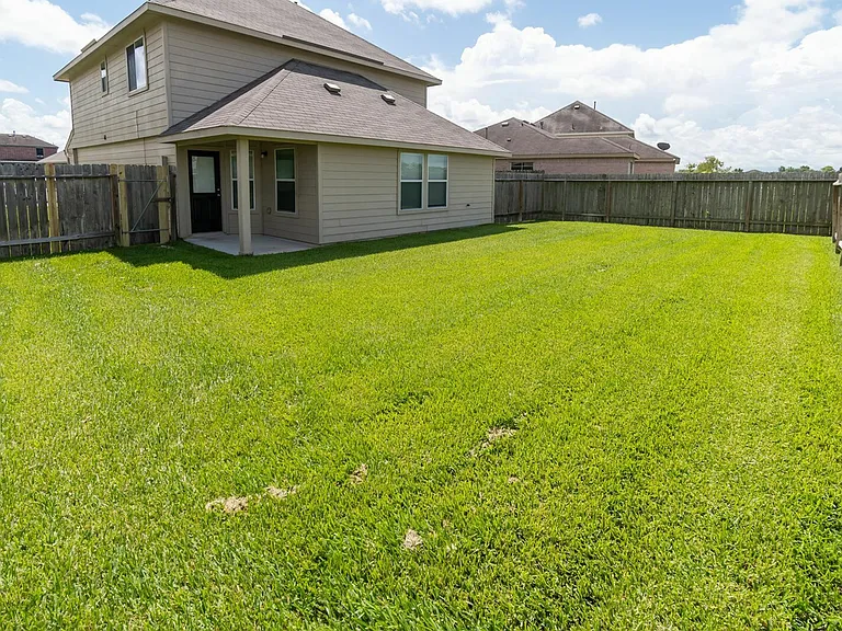 12716 Rio Nueces Ln — Photo 11