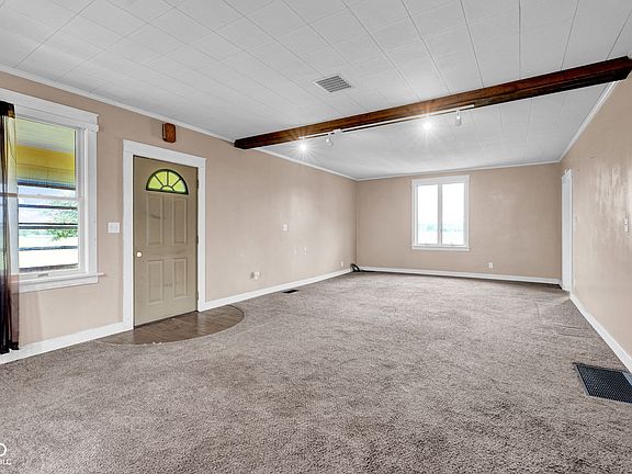 4th image of 9075 N County Road 400 E