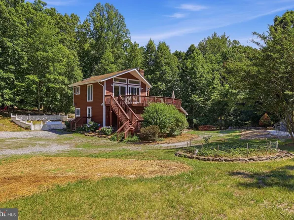 4150 Williams Wharf Rd, Saint Leonard, MD 20685