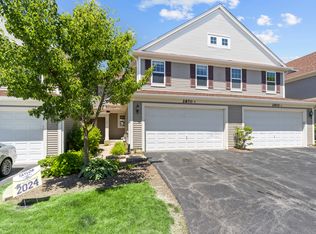 2870 Glacier Way UNIT D, Wauconda, IL 60084