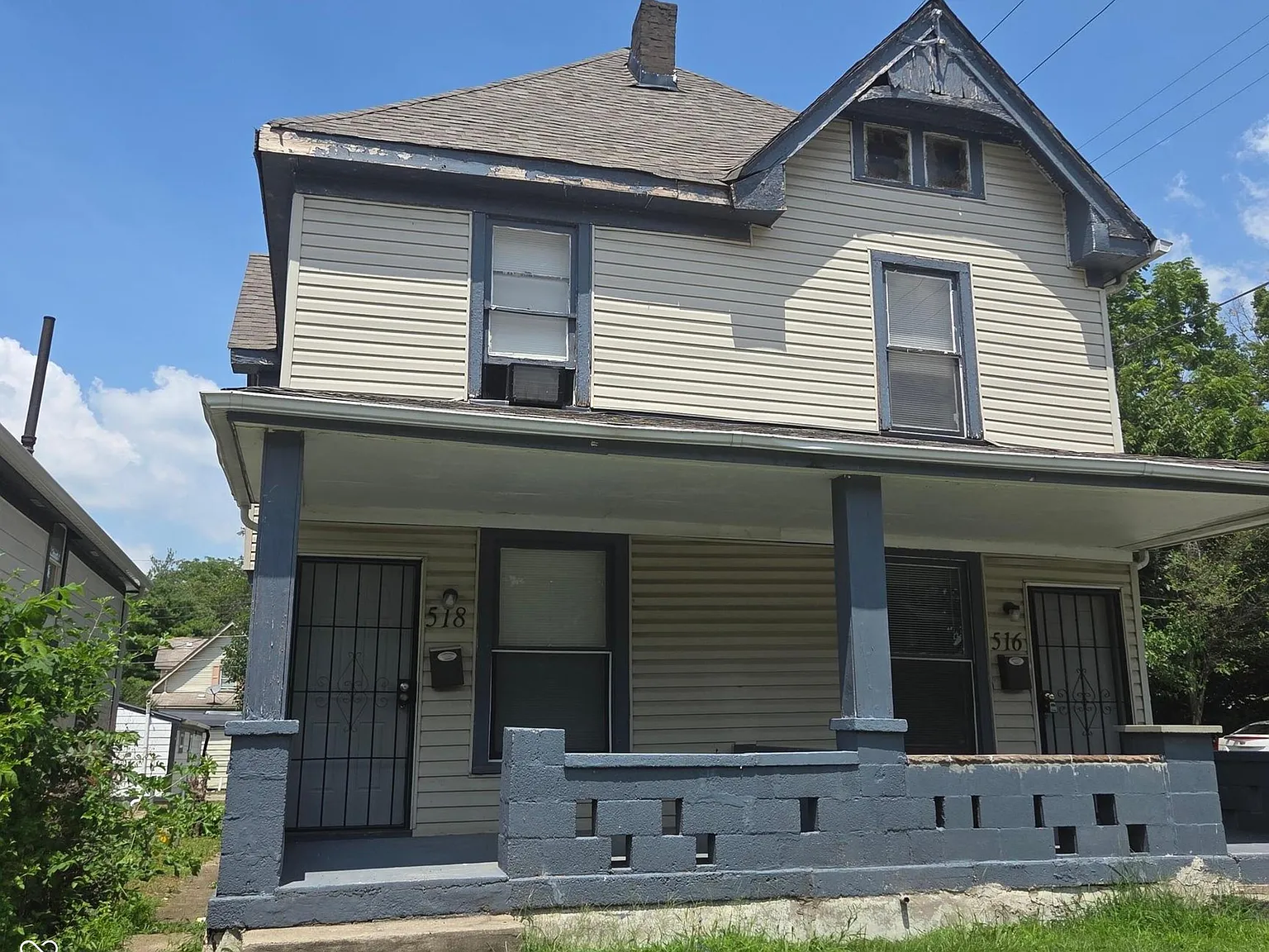 2 bed, 1.0 bath, 1005 sqft, $1,100 — Photo 1