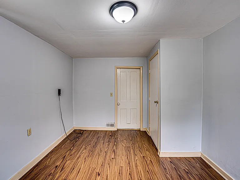 457 Talma St #2 — Photo 10