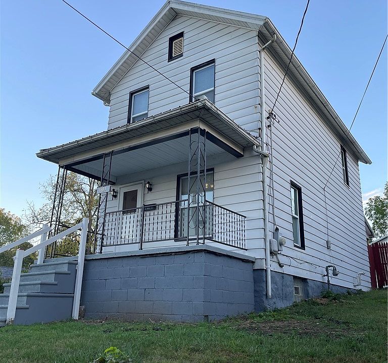 1st image of 1311 W Washington St