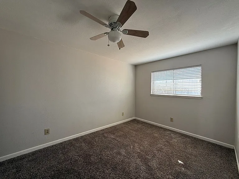 407 W Spruce Ave #A-1 — Photo 4