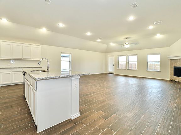 5th image of 4207 Cordata Dr