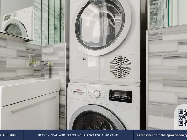 51 Leroy Street image 12 of 17