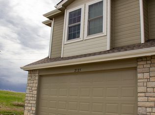 2725 Elm Creek Dr, Junction City, KS 66441