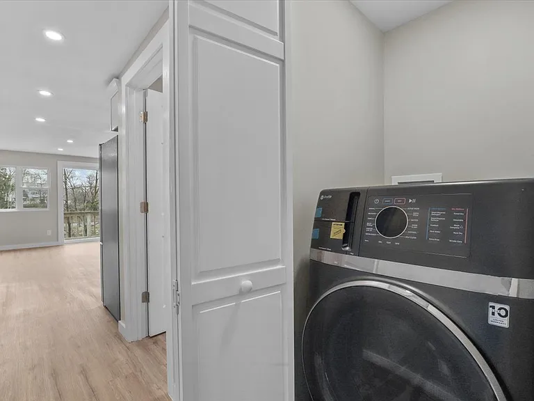 8 Teatown Ct — Photo 12