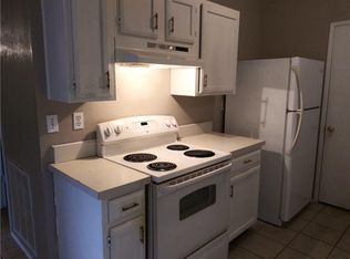 617 Stonewall Dr, Grand Prairie, TX 75052