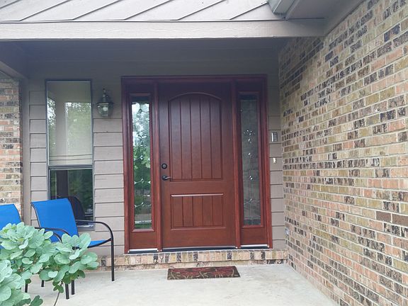 3rd image of 729 Aylor Ln