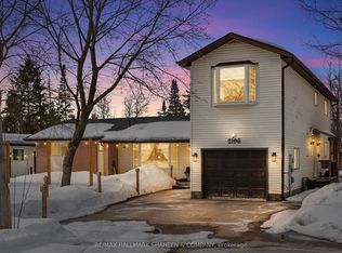 2196 Richard St, Innisfil, ON L9S 2C4