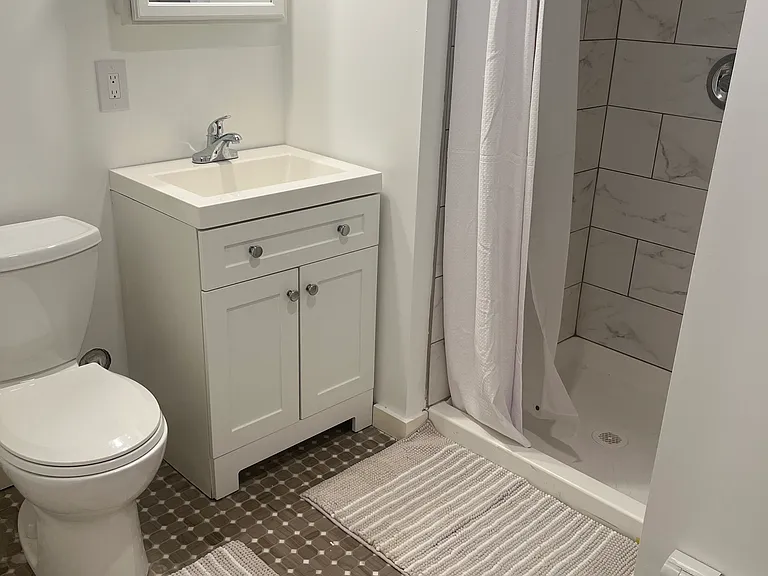 5 Madison Pl — Photo 18