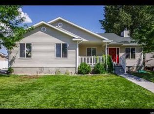 1349 E Owl Ln, Eagle Mountain, UT 84005