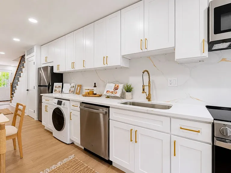 203 S Madeira St — Photo 10