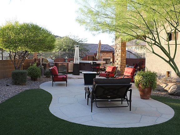 3rd image of 6925 E Sierra Morena Cir