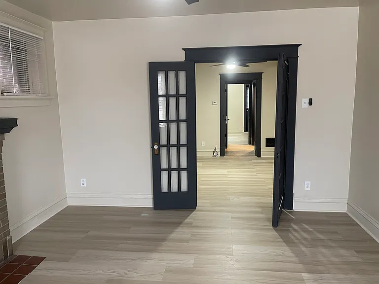 3925 S Grand Blvd #1F — Photo 5