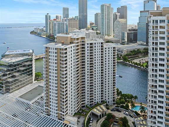 2nd image of 701 Brickell Key Blvd APT 1605