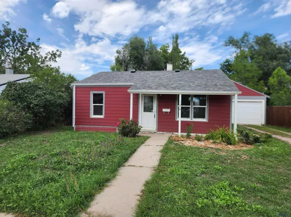 124 E Saint Anne St, Rapid City, SD 57701